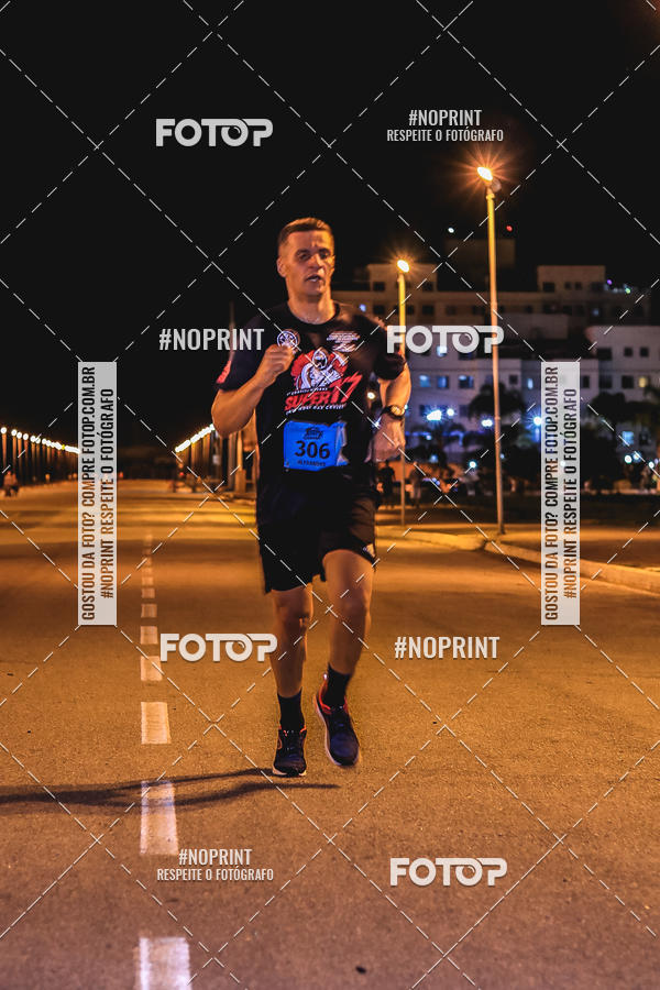 Achetez vos photos de l'vnement1 Corrida Noturna Super 17 - Etapa Mogi das Cruzes sur Fotop