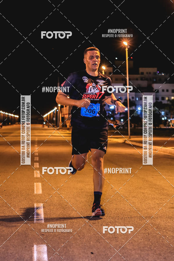 Achetez vos photos de l'vnement1 Corrida Noturna Super 17 - Etapa Mogi das Cruzes sur Fotop