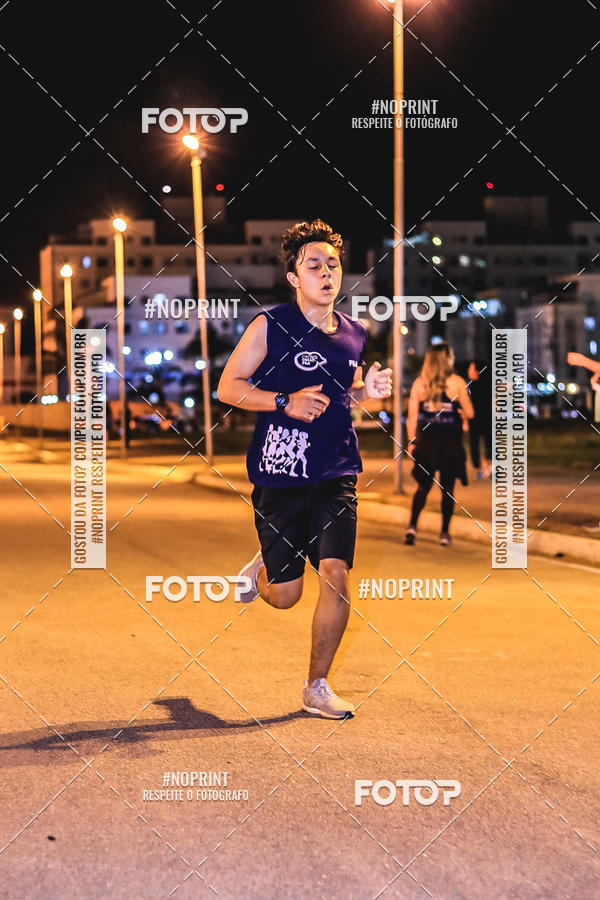Achetez vos photos de l'vnement1 Corrida Noturna Super 17 - Etapa Mogi das Cruzes sur Fotop