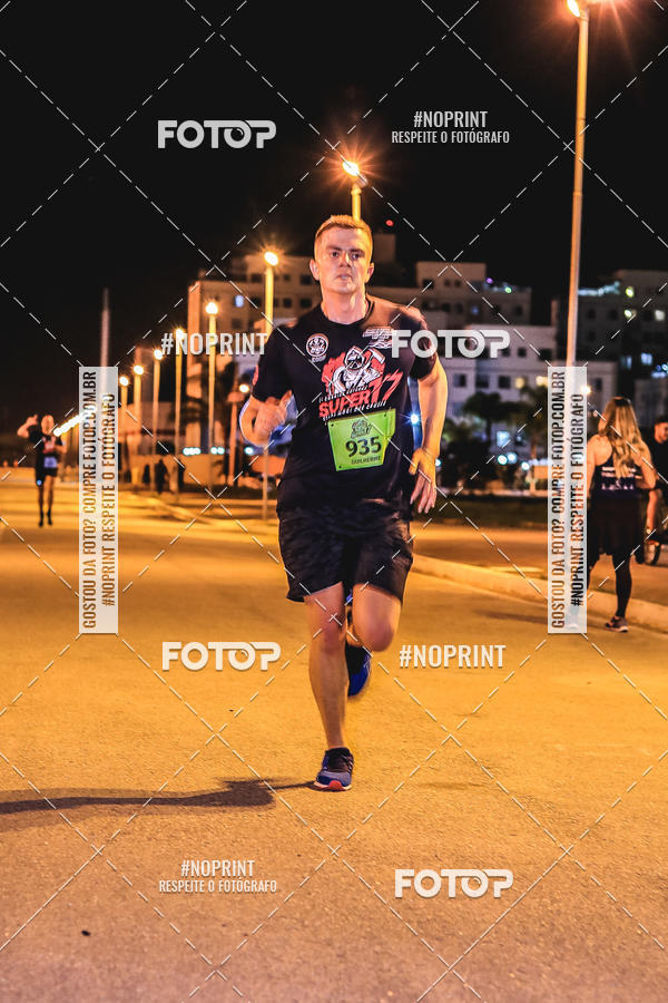 Compra tus fotos del evento1 Corrida Noturna Super 17 - Etapa Mogi das Cruzes En Fotop