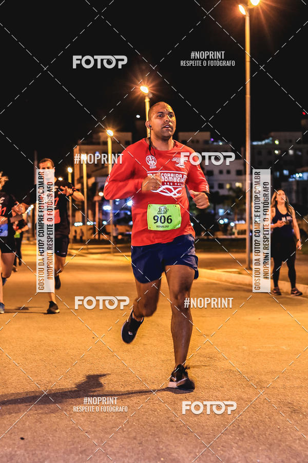 Achetez vos photos de l'vnement1 Corrida Noturna Super 17 - Etapa Mogi das Cruzes sur Fotop