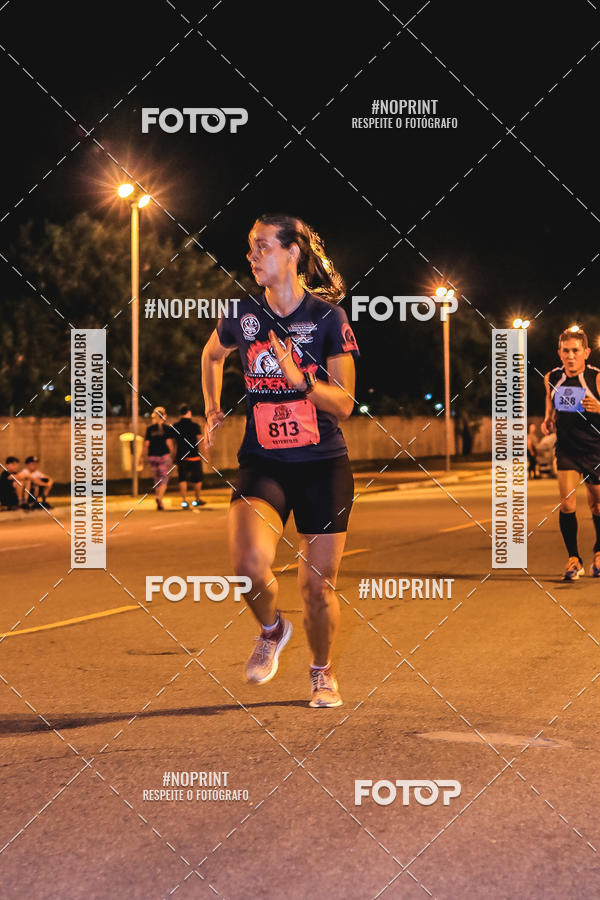 Compra tus fotos del evento1 Corrida Noturna Super 17 - Etapa Mogi das Cruzes En Fotop