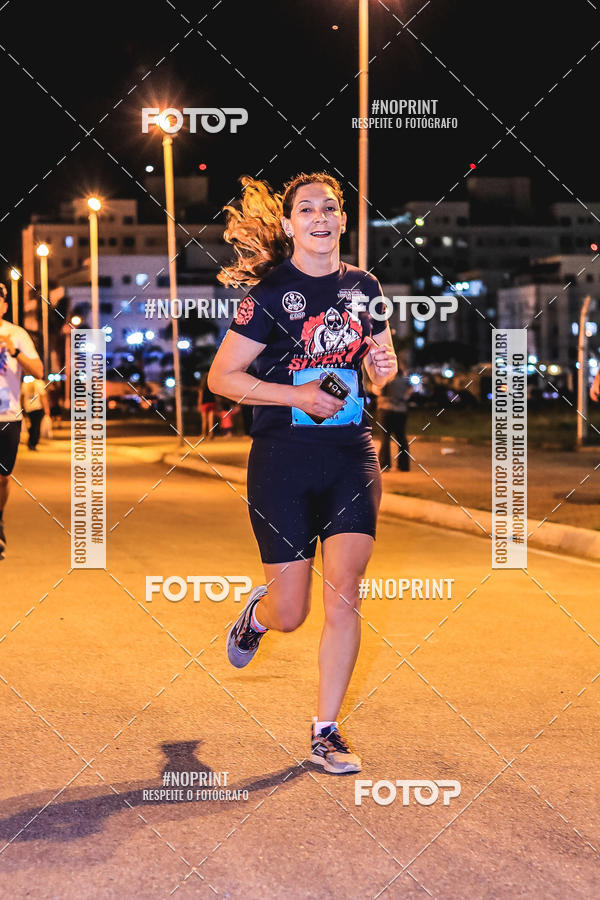 Compra tus fotos del evento1 Corrida Noturna Super 17 - Etapa Mogi das Cruzes En Fotop