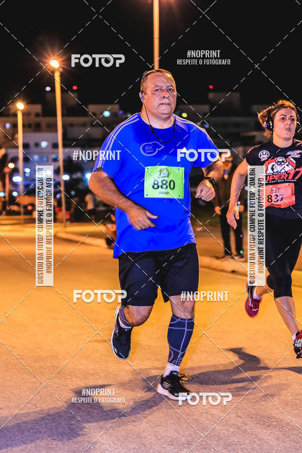 Achetez vos photos de l'vnement1 Corrida Noturna Super 17 - Etapa Mogi das Cruzes sur Fotop