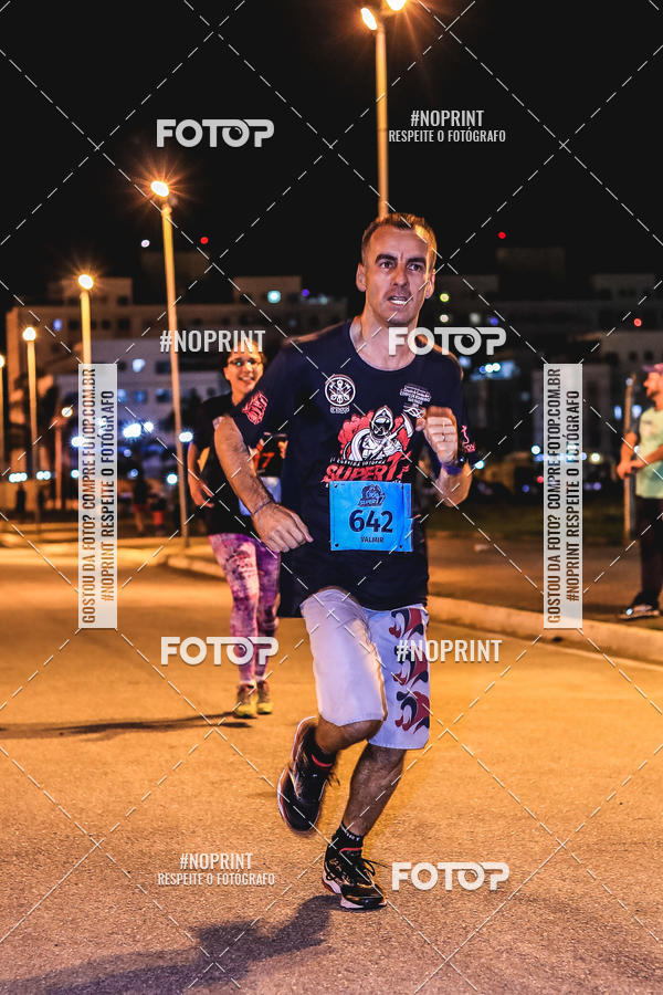 Achetez vos photos de l'vnement1 Corrida Noturna Super 17 - Etapa Mogi das Cruzes sur Fotop