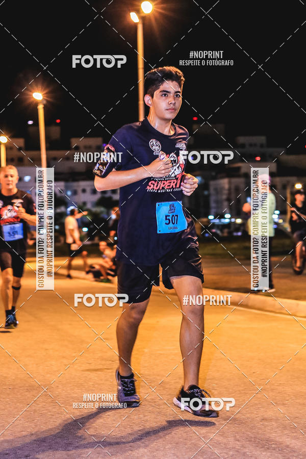 Achetez vos photos de l'vnement1 Corrida Noturna Super 17 - Etapa Mogi das Cruzes sur Fotop