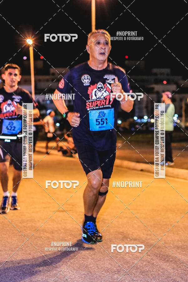 Achetez vos photos de l'vnement1 Corrida Noturna Super 17 - Etapa Mogi das Cruzes sur Fotop