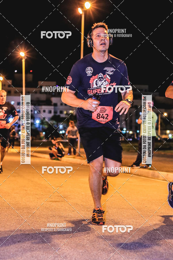 Achetez vos photos de l'vnement1 Corrida Noturna Super 17 - Etapa Mogi das Cruzes sur Fotop