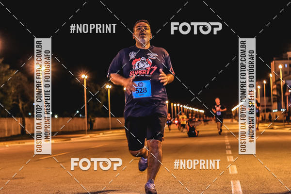 Compra tus fotos del evento1 Corrida Noturna Super 17 - Etapa Mogi das Cruzes En Fotop