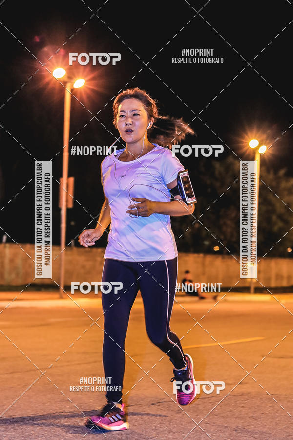 Buy your photos of the event1 Corrida Noturna Super 17 - Etapa Mogi das Cruzes on Fotop