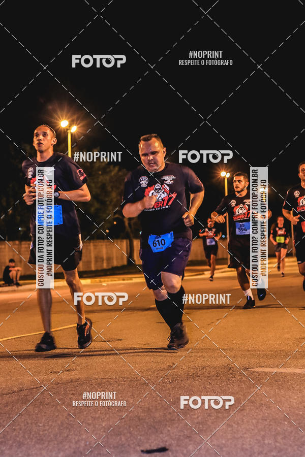 Buy your photos of the event1 Corrida Noturna Super 17 - Etapa Mogi das Cruzes on Fotop