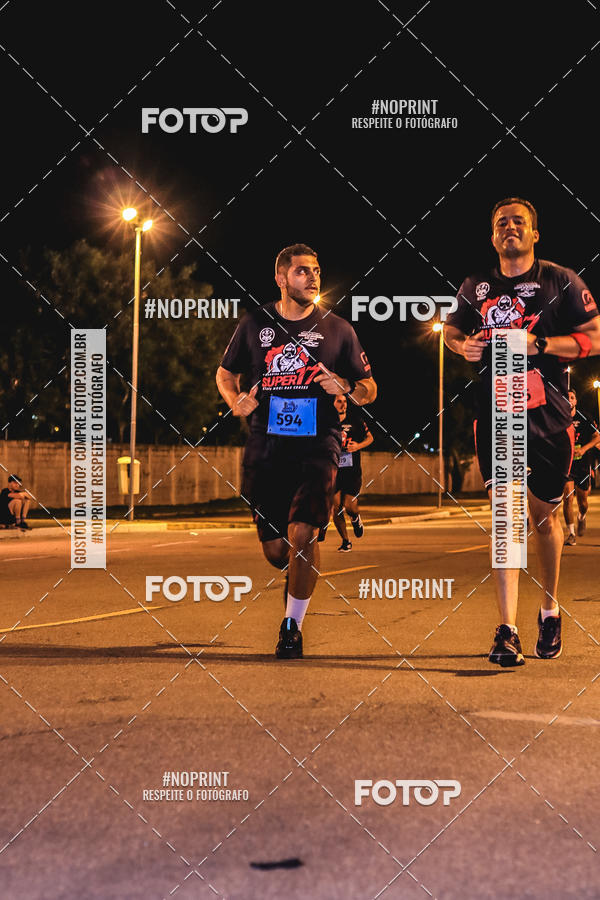 Buy your photos of the event1 Corrida Noturna Super 17 - Etapa Mogi das Cruzes on Fotop