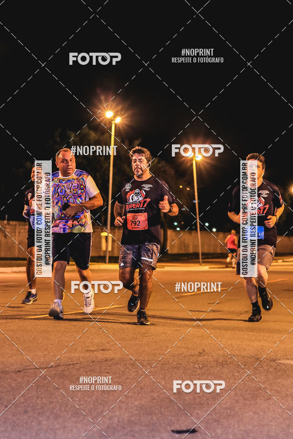 Acquista le foto dell'evento1 Corrida Noturna Super 17 - Etapa Mogi das Cruzes in Fotop
