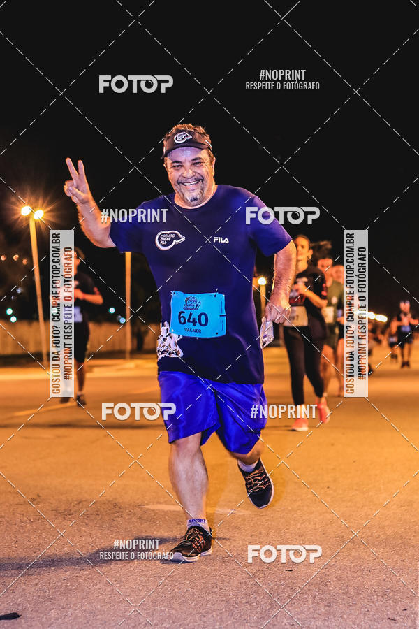 Compra tus fotos del evento1 Corrida Noturna Super 17 - Etapa Mogi das Cruzes En Fotop