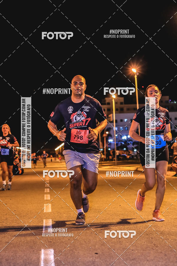Compra tus fotos del evento1 Corrida Noturna Super 17 - Etapa Mogi das Cruzes En Fotop