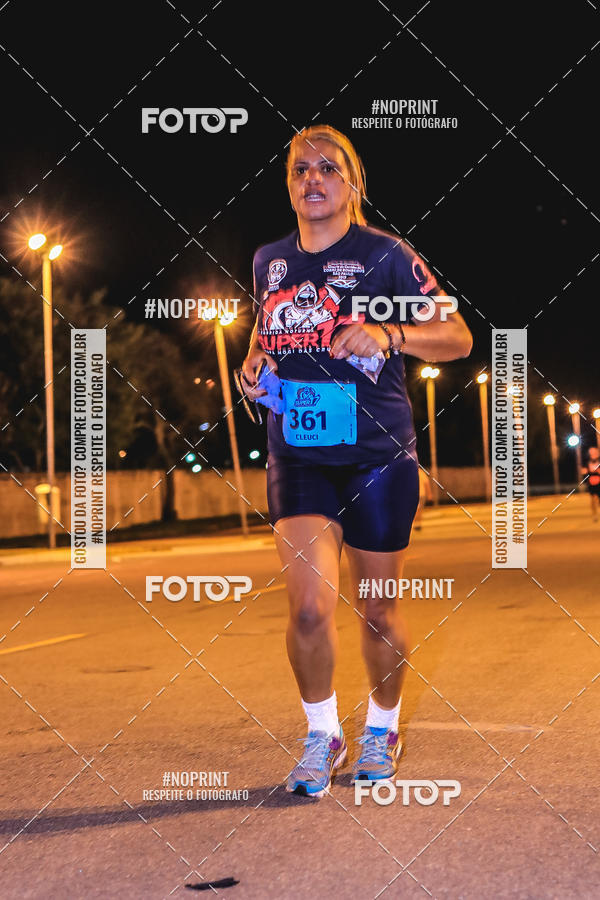 Buy your photos of the event1 Corrida Noturna Super 17 - Etapa Mogi das Cruzes on Fotop