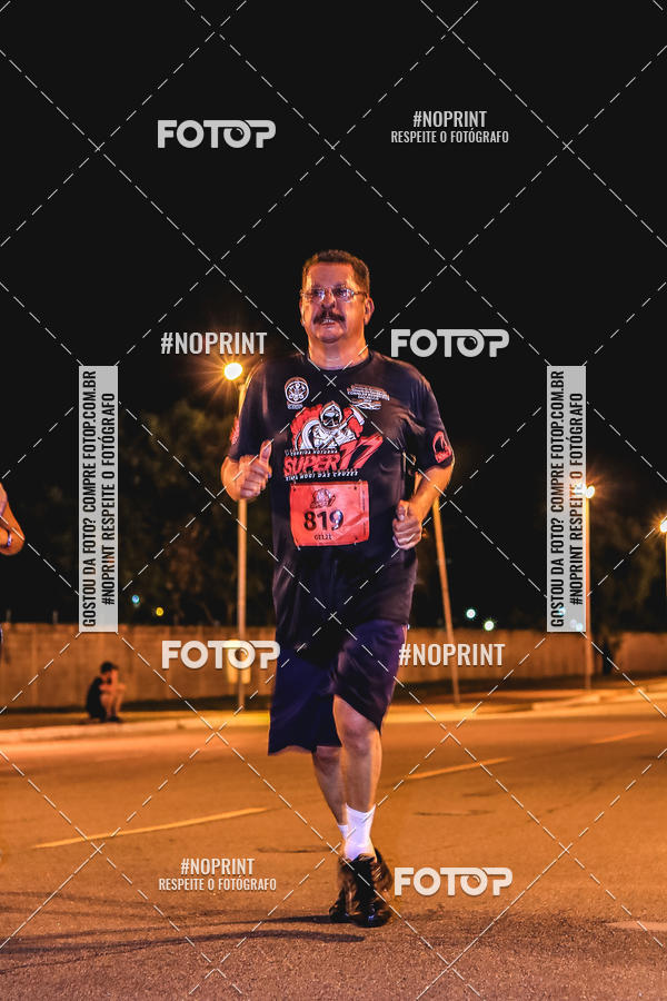 Compra tus fotos del evento1 Corrida Noturna Super 17 - Etapa Mogi das Cruzes En Fotop