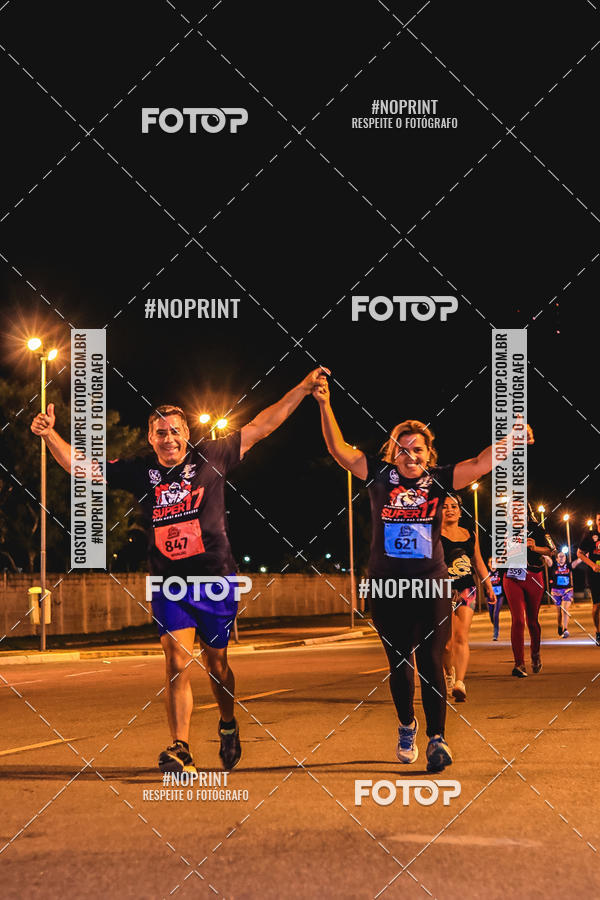 Compra tus fotos del evento1 Corrida Noturna Super 17 - Etapa Mogi das Cruzes En Fotop