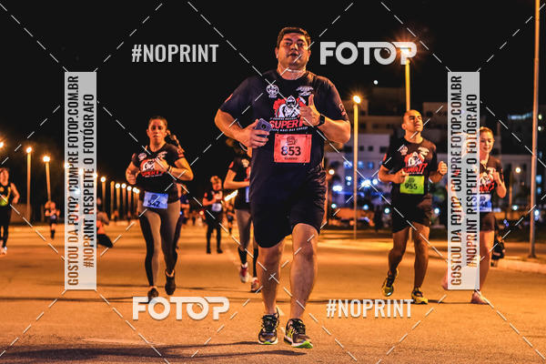 Buy your photos of the event1 Corrida Noturna Super 17 - Etapa Mogi das Cruzes on Fotop