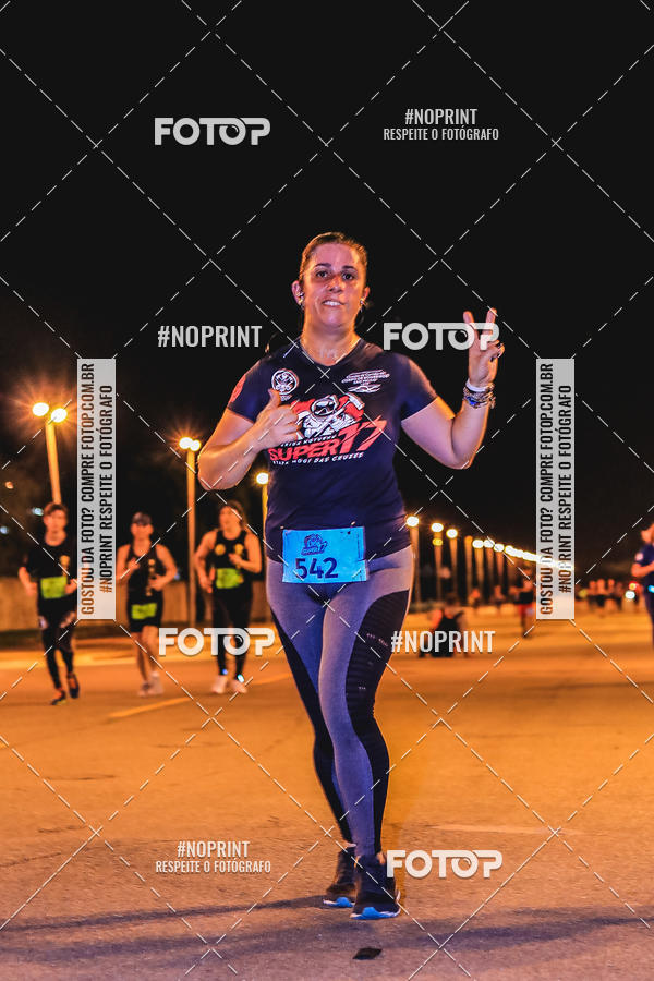 Buy your photos of the event1 Corrida Noturna Super 17 - Etapa Mogi das Cruzes on Fotop