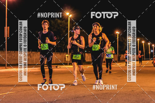 Buy your photos of the event1 Corrida Noturna Super 17 - Etapa Mogi das Cruzes on Fotop