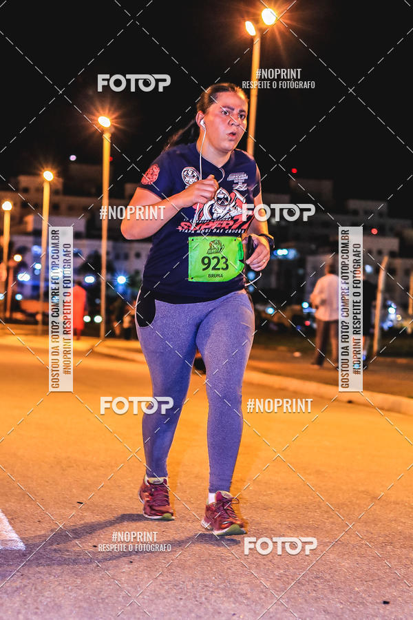 Buy your photos of the event1 Corrida Noturna Super 17 - Etapa Mogi das Cruzes on Fotop
