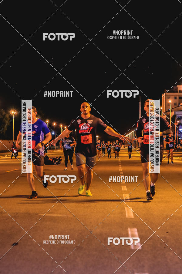 Buy your photos of the event1 Corrida Noturna Super 17 - Etapa Mogi das Cruzes on Fotop