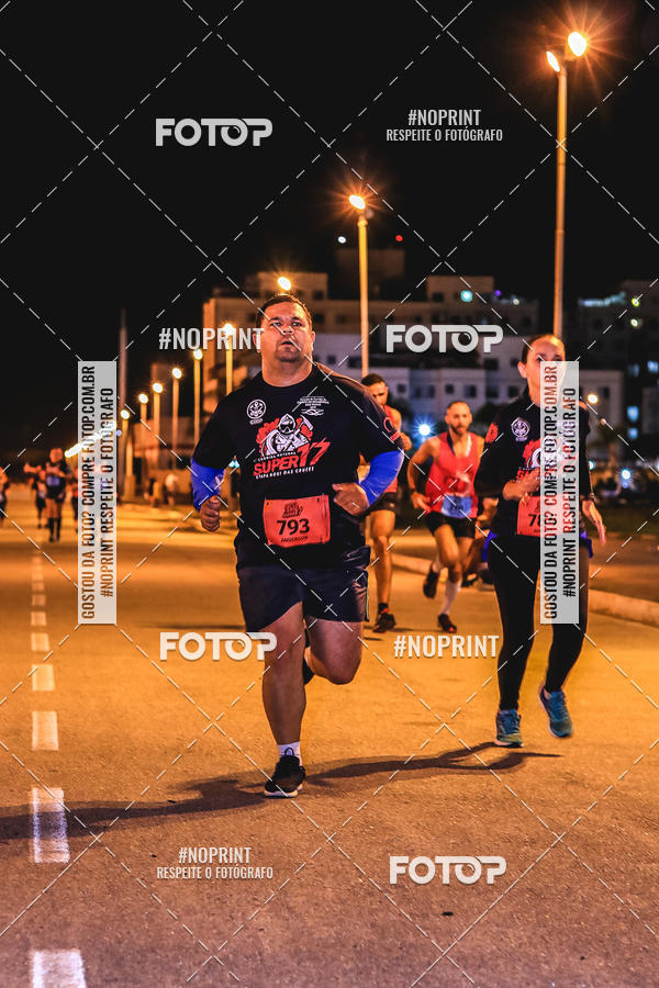 Buy your photos of the event1 Corrida Noturna Super 17 - Etapa Mogi das Cruzes on Fotop