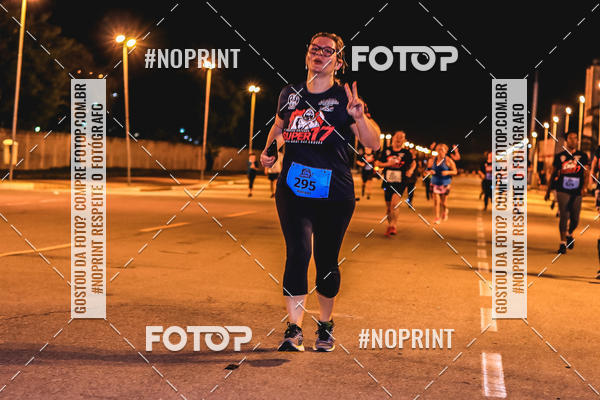 Buy your photos of the event1 Corrida Noturna Super 17 - Etapa Mogi das Cruzes on Fotop