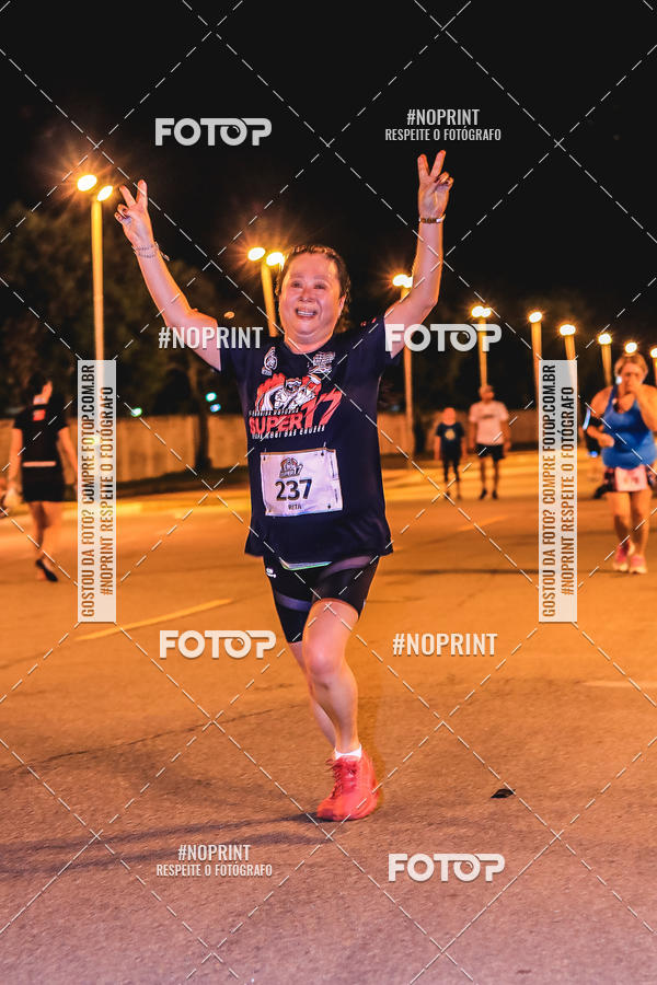 Buy your photos of the event1 Corrida Noturna Super 17 - Etapa Mogi das Cruzes on Fotop