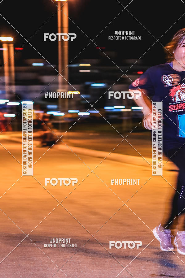 Buy your photos of the event1 Corrida Noturna Super 17 - Etapa Mogi das Cruzes on Fotop