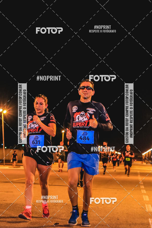 Buy your photos of the event1 Corrida Noturna Super 17 - Etapa Mogi das Cruzes on Fotop