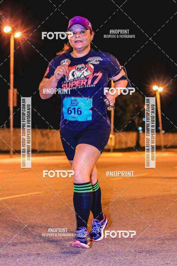 Buy your photos of the event1 Corrida Noturna Super 17 - Etapa Mogi das Cruzes on Fotop