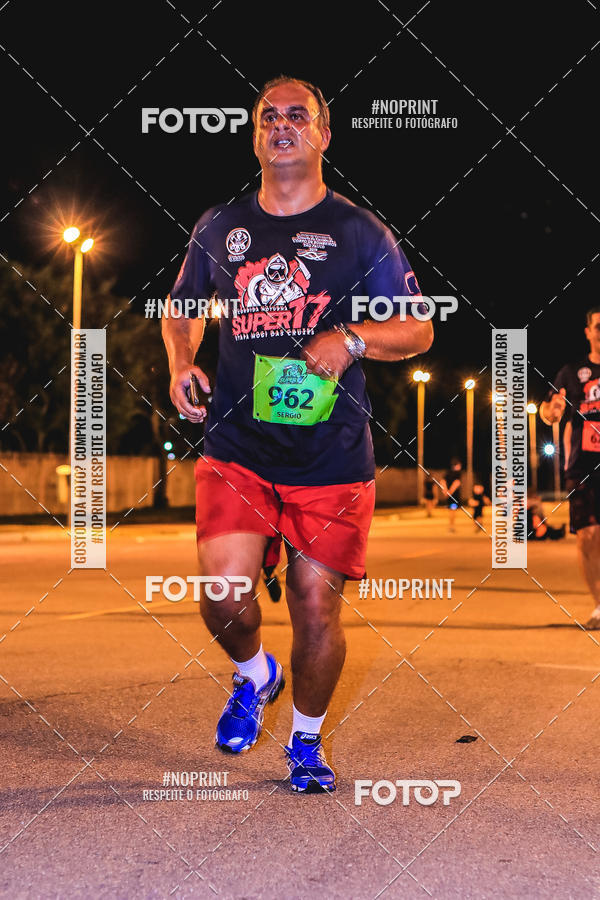 Buy your photos of the event1 Corrida Noturna Super 17 - Etapa Mogi das Cruzes on Fotop