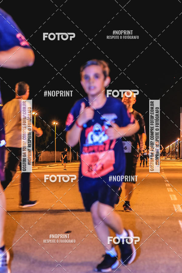 Buy your photos of the event1 Corrida Noturna Super 17 - Etapa Mogi das Cruzes on Fotop