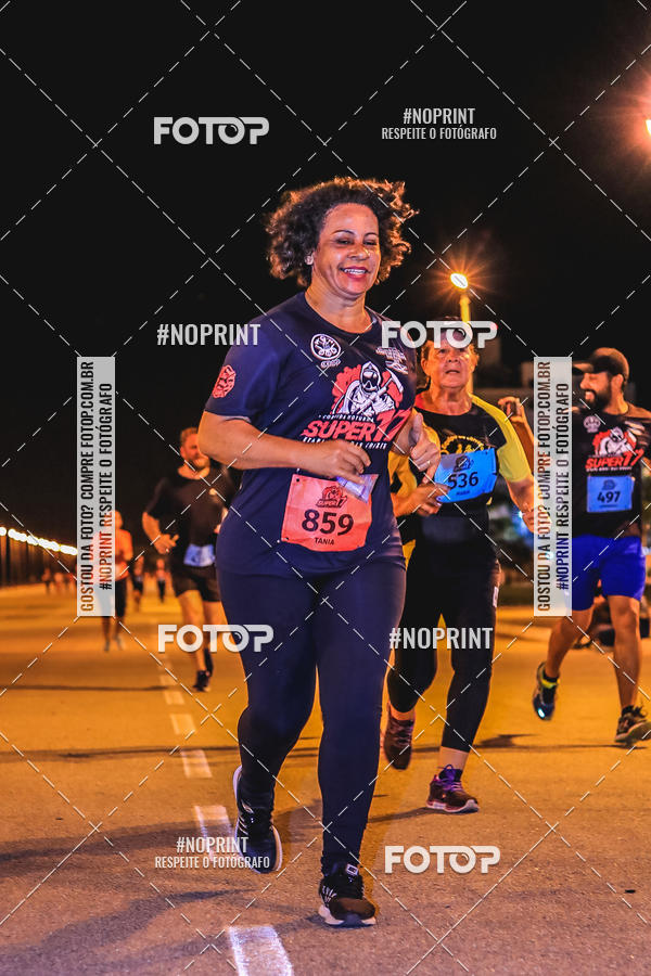 Buy your photos of the event1 Corrida Noturna Super 17 - Etapa Mogi das Cruzes on Fotop