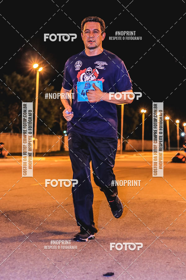Buy your photos of the event1 Corrida Noturna Super 17 - Etapa Mogi das Cruzes on Fotop