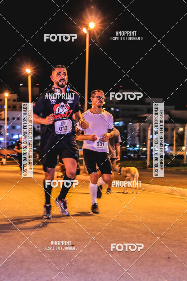 Buy your photos of the event1 Corrida Noturna Super 17 - Etapa Mogi das Cruzes on Fotop