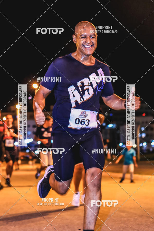 Buy your photos of the event1 Corrida Noturna Super 17 - Etapa Mogi das Cruzes on Fotop