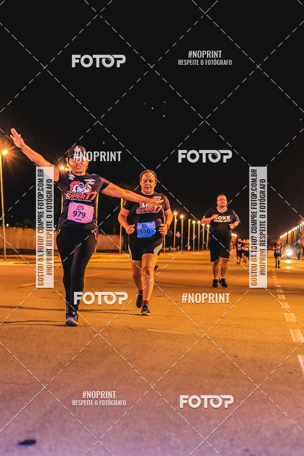 Buy your photos of the event1 Corrida Noturna Super 17 - Etapa Mogi das Cruzes on Fotop