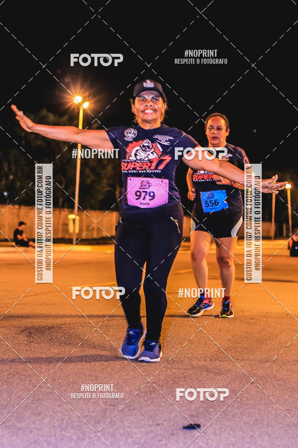 Buy your photos of the event1 Corrida Noturna Super 17 - Etapa Mogi das Cruzes on Fotop