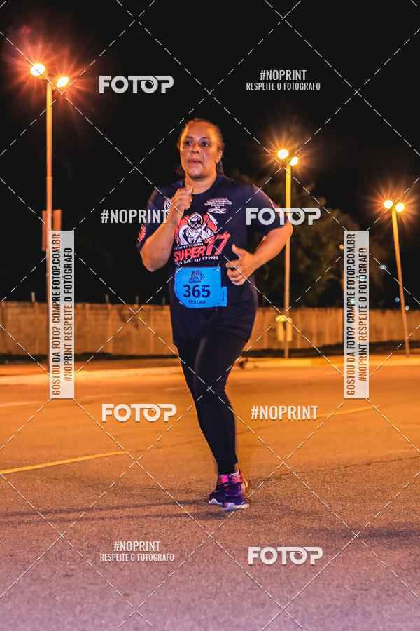 Buy your photos of the event1 Corrida Noturna Super 17 - Etapa Mogi das Cruzes on Fotop