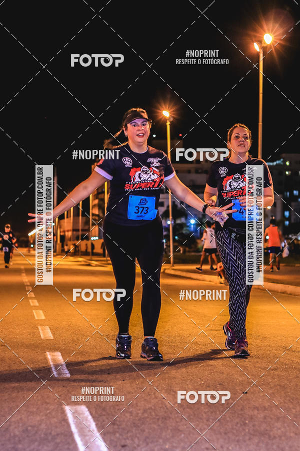 Buy your photos of the event1 Corrida Noturna Super 17 - Etapa Mogi das Cruzes on Fotop