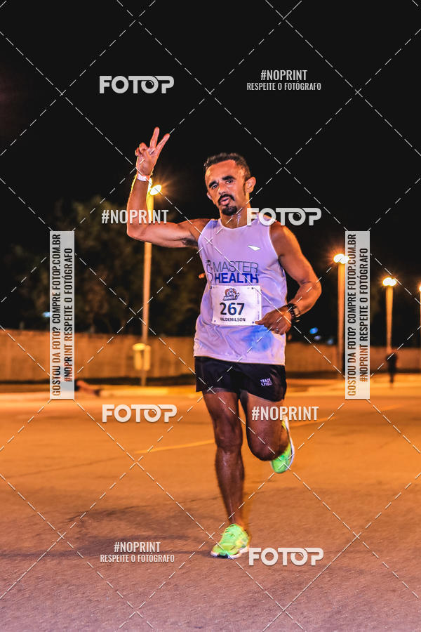 Buy your photos of the event1 Corrida Noturna Super 17 - Etapa Mogi das Cruzes on Fotop