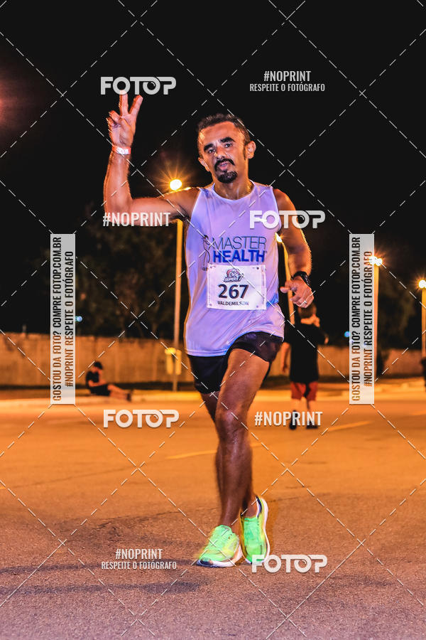Buy your photos of the event1 Corrida Noturna Super 17 - Etapa Mogi das Cruzes on Fotop