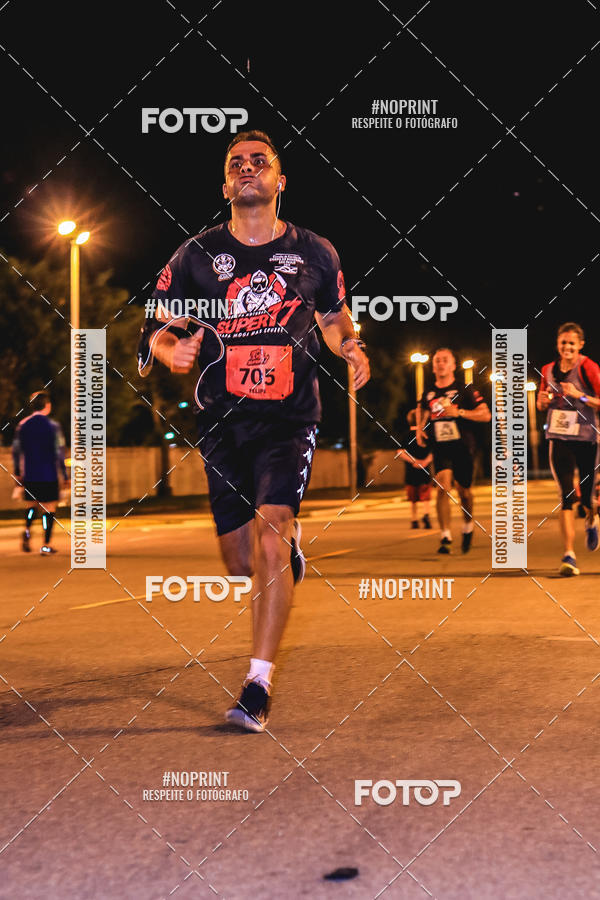 Buy your photos of the event1 Corrida Noturna Super 17 - Etapa Mogi das Cruzes on Fotop