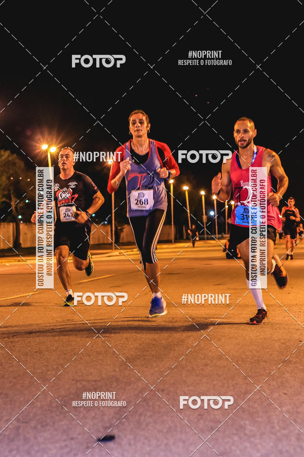 Buy your photos of the event1 Corrida Noturna Super 17 - Etapa Mogi das Cruzes on Fotop