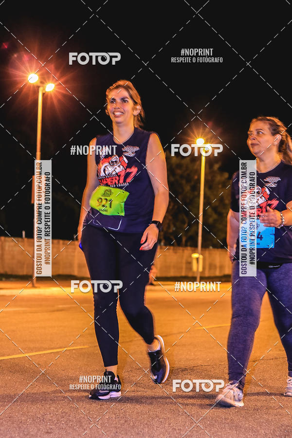 Buy your photos of the event1 Corrida Noturna Super 17 - Etapa Mogi das Cruzes on Fotop