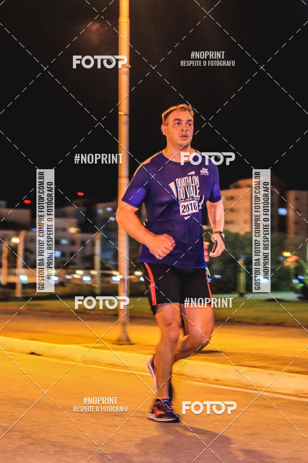 Buy your photos of the event1 Corrida Noturna Super 17 - Etapa Mogi das Cruzes on Fotop