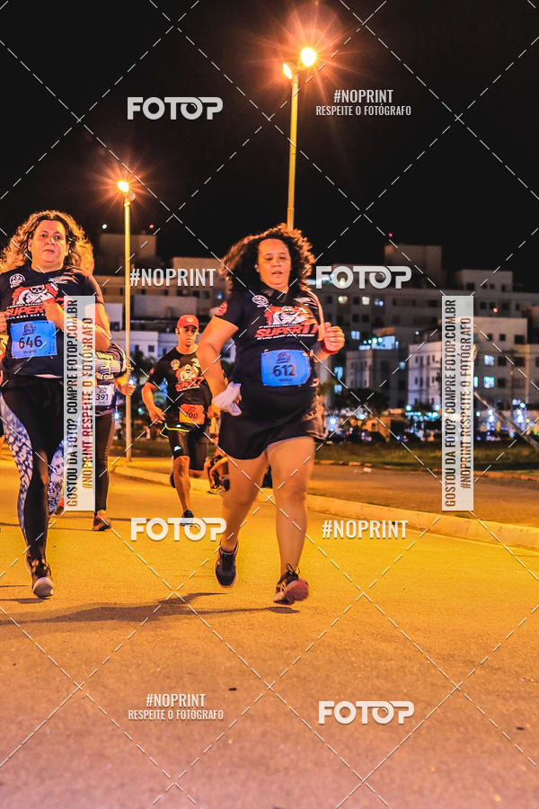 Buy your photos of the event1 Corrida Noturna Super 17 - Etapa Mogi das Cruzes on Fotop
